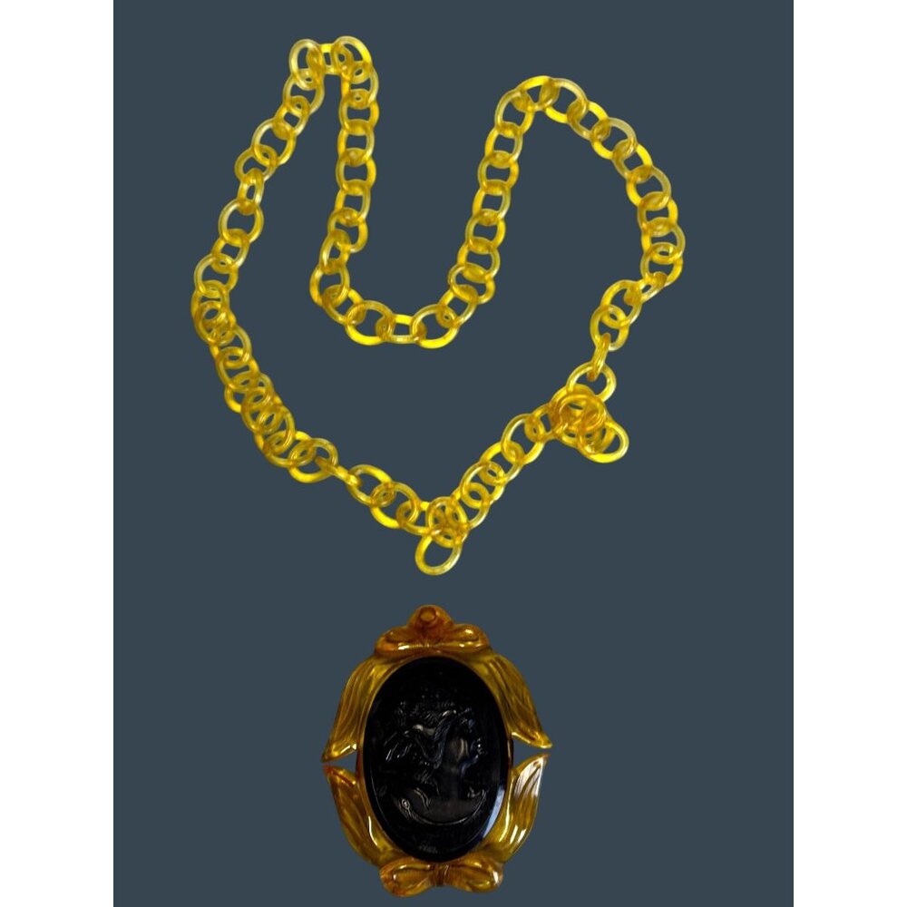 Apple Juice Bakelite Reverse Carved Cameo Pendant Necklace Celluloid Chain 1930s - Picture 5 of 8